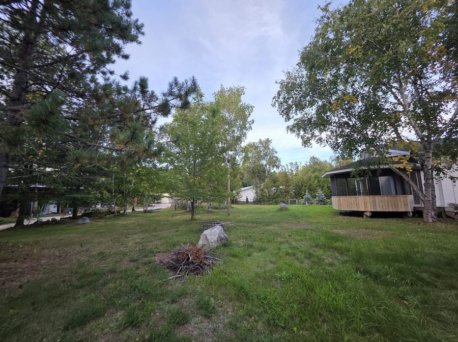 Wooded 1.7-acre lot